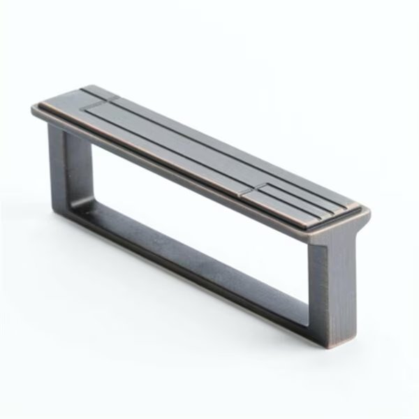 Berenson 96 mm.- Center Pull- Oak Park Verona Bronze, Hd, Mfr#: BE9212 10VB